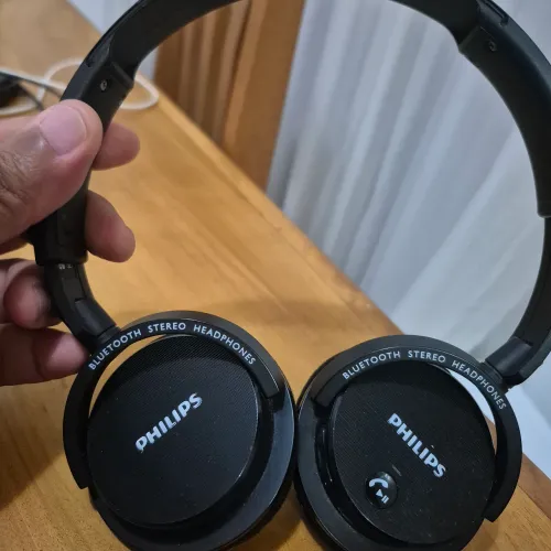 Fone de ouvido Philips SHB5500 - sem fio Bluetooth - seminovo