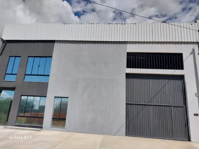 Galpão área central de Palmas-TO 510 m2 c/ mezanino