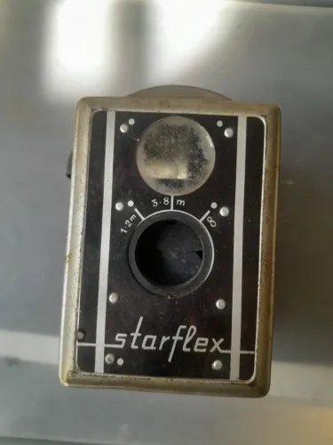 Maquina Fotografica Starflex, analogica, antiga 1952,usada
