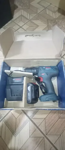 Furadeira/Parafusadeira Bosch 18V