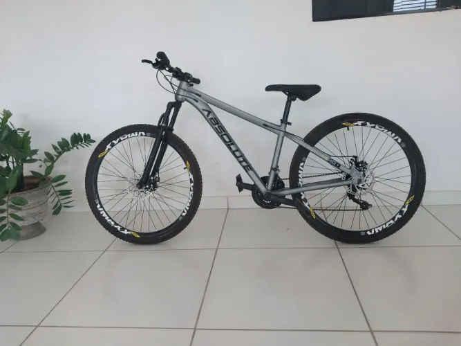Bicicleta NERO 5 aro 26