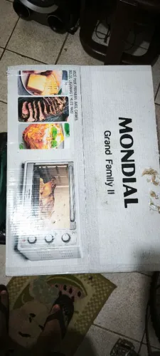 Vendo um forno Microondas na caixa