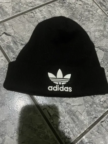 Gorro adidas