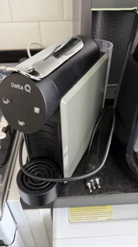 Vendo cafeteira elétrica Delta