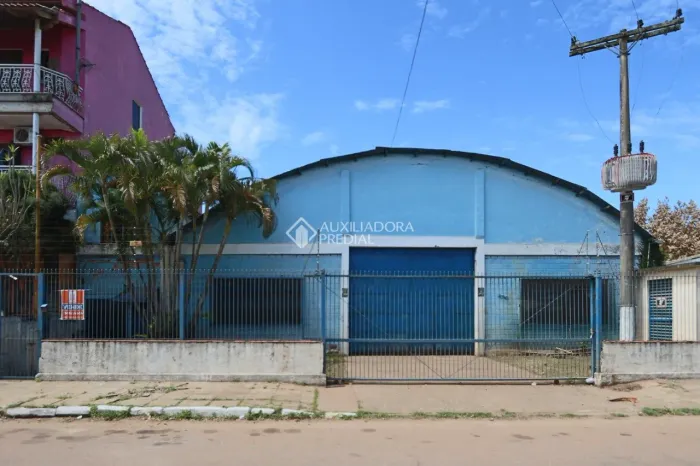 Pavilhão Comercial a venda no bairro Rio Branco com 470m²
