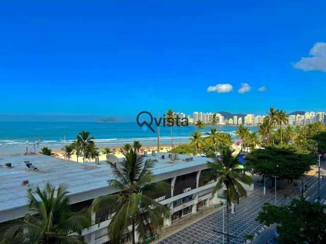 Apartamento Frente Praia 4 Quartos 3 Banheiros 2 vagas de carro à Venda na Pitangueiras no