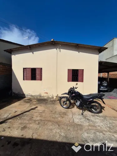 CASA 2/4 RESIDENCIAL VILLAGE ATALAIA