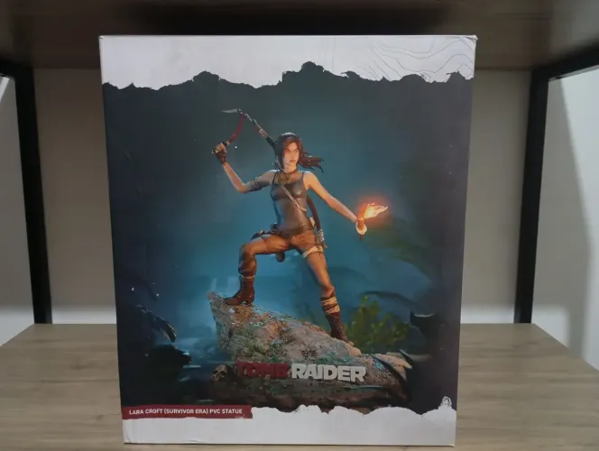 Figura Estátua Tomb Raider Survivor Dark Horse (Nunca Exposto)