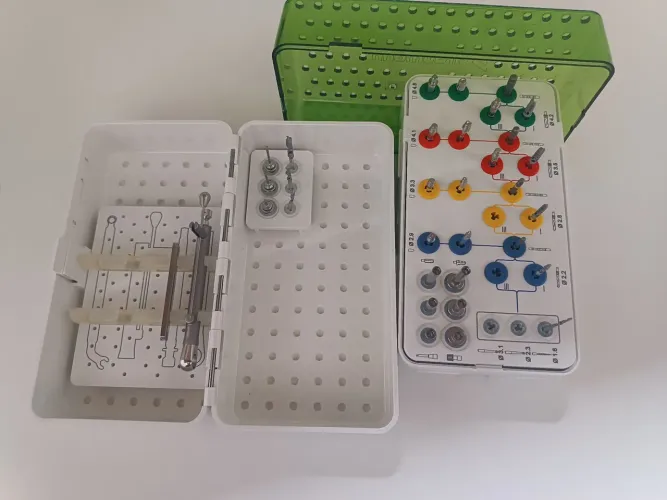 Urgente Kit Implantodontia, chave implante, Protético, cirurgic straumann Neodent odonto