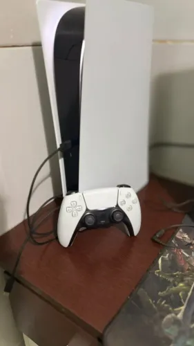 PlayStation 5 - Digital Edition + 1 Controle
