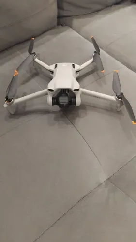 DJI mini 3 combo fly more com tela bateria plus