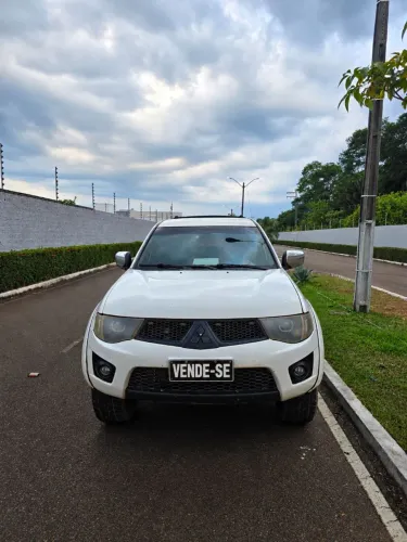 Mitsubishi L200 Triton HPE 3.2 CD TB Int.diesel AUT 2012