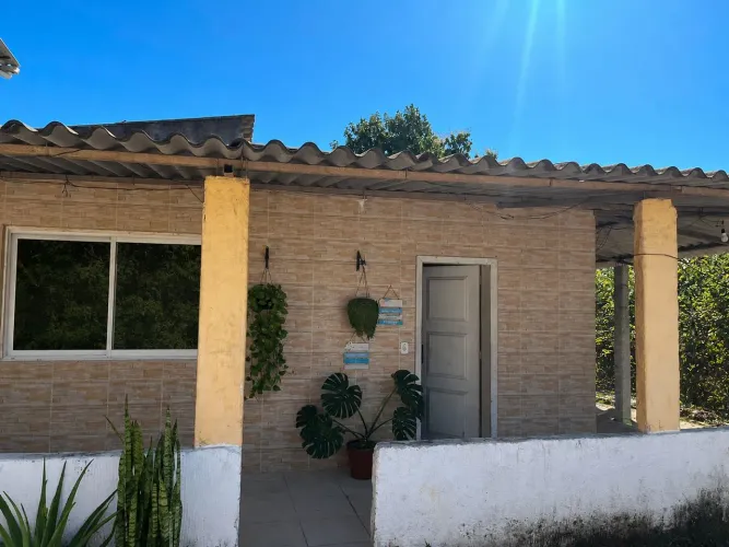 CASA E TERRENO TIPO MINI SÍTIO