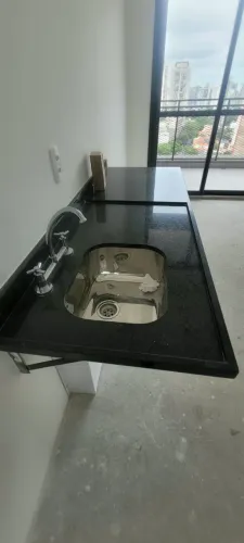 Todos os itens são novos...sem uso. 