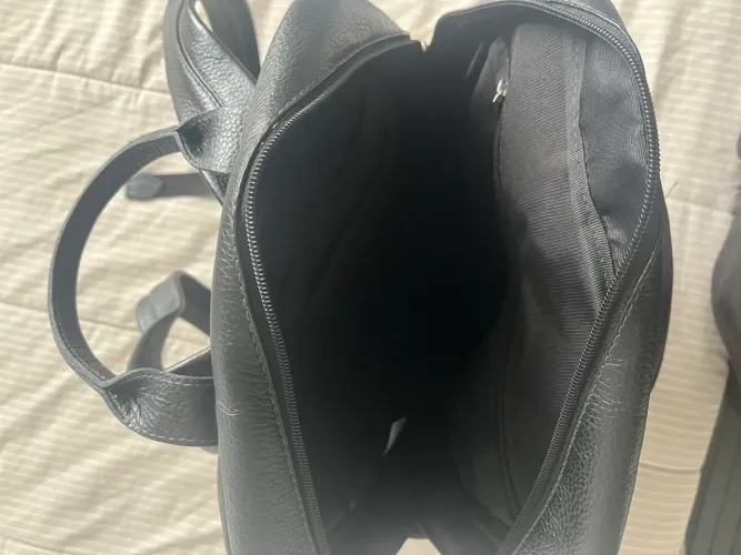 Mochila Bagaggio de Couro preta Gávea II