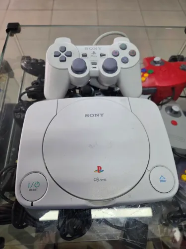 PlayStation 1 slim top destravado