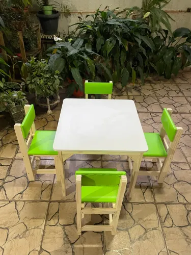 Mesa infantil 4 lugares, para crianças até 8 anos