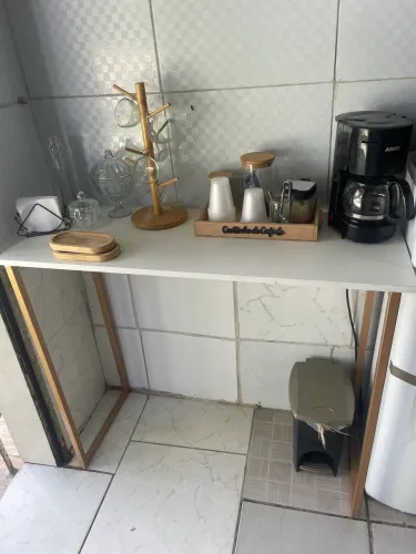 Mesa pra salão ou cantinho do café 