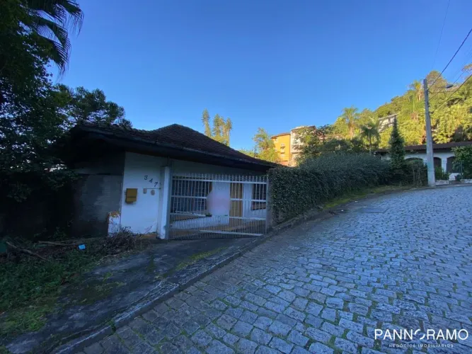 Terreno à venda, 775 m² por R$ 720.000,00 - Petrópolis - Blumenau/SC
