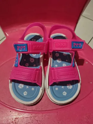 Sandalia menina NOVA 