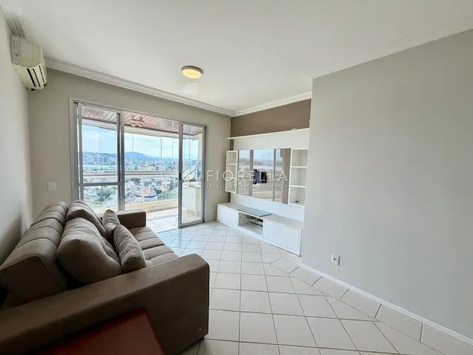 Apartamento disponível para locação com 03 dormitórios sendo 01 suíte no bairro Abraão - F