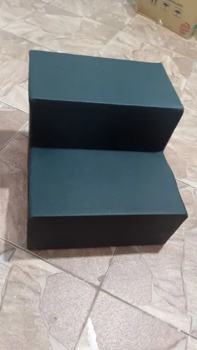 Escada de dois degraus para salão
