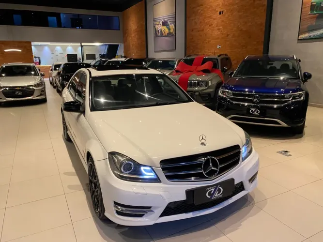 Mercedes-Benz C-200 Touring Komp. Avant. 1.8 16V Aut. 2013