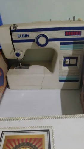 MÁQUINA DE COSTURA Elgin FA-1100