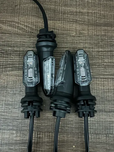Setas de Led sem uso