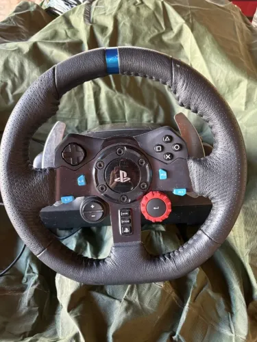 Volante Logitech G29 Usado