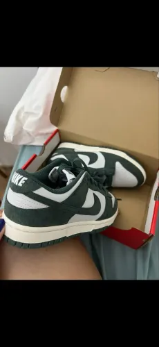Tênis Nike dunk verde 36