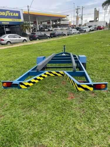 Reboque COMFORT P/ barco 5 metros.