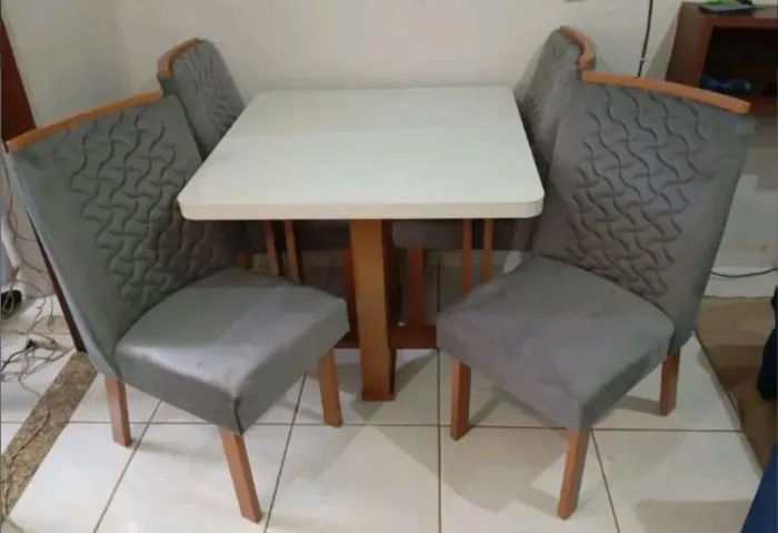 Mesa de jantar cora com 4 cadeiras elegancy 