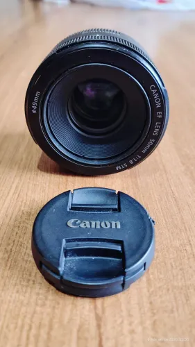 Canon EF Lens 50mm 1:1.8 STM