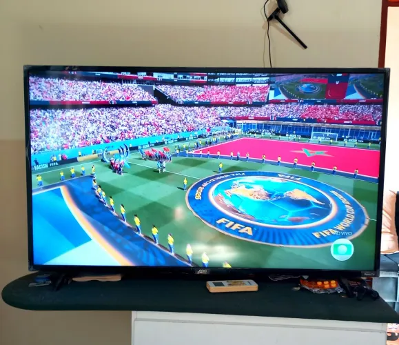 Vendo tv smart Roko 43
