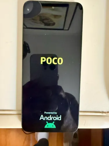 Poco F6 