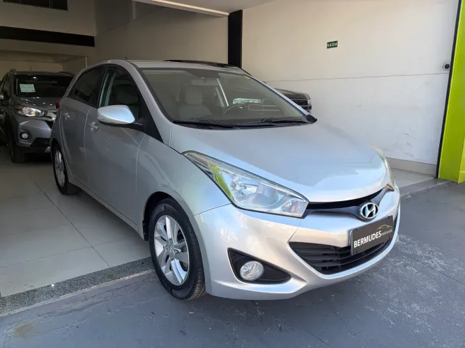 Hyundai HB20 Premium 1.6 Flex 16V Mec. 2013