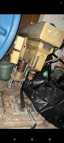 Furadeira saúde DF-6