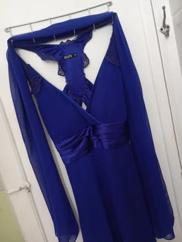 Vestido de Festa Longo e com Véu - Dolps
