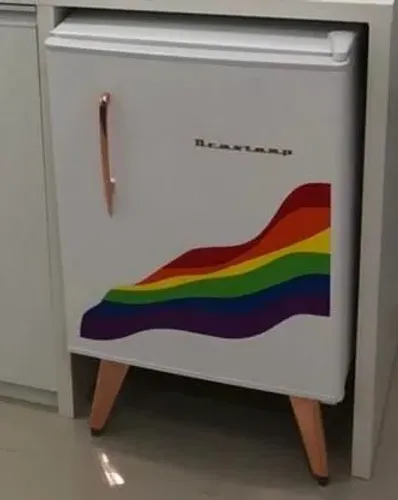 Frigobar Brastemp retro 