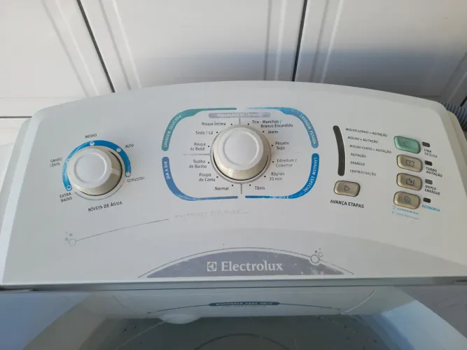 Maquina de Lavar Eletrolux LT15F 15kg 220V