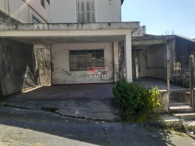 TERRENO COM MORADIA EM RUA SEM SAÍDA BEM TRANQUILA COM MEDIDAS DE 8,00 X 24,00