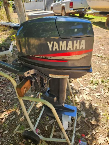 Motor YAMAHA 25 HP