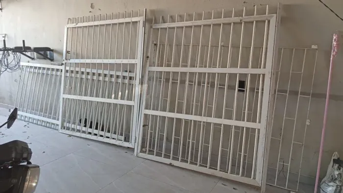 Portão Alumínio Modelo Porteira Abre no Meio