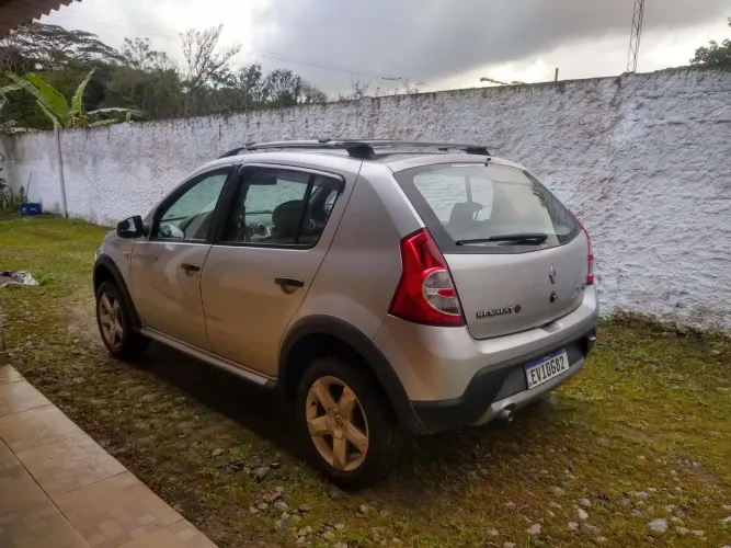 Renault Sandero Stepway Hi-flex 1.6 16V 5P 2011