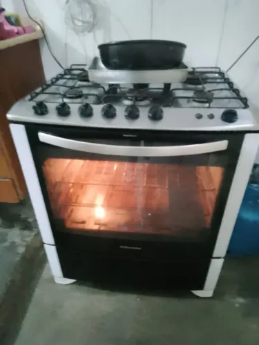 Fogão 6 bocas Electrolux automático USADO!!!