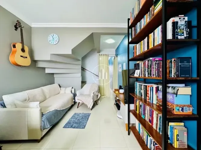 Sobrado Duplex 2 Quartos em Areias - São José, Vaga Coberta, Financiável