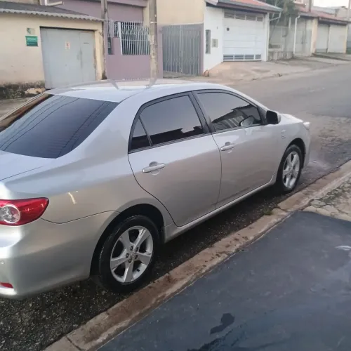 Toyota Corolla GLI 1.8 Flex 16V Aut. 2012