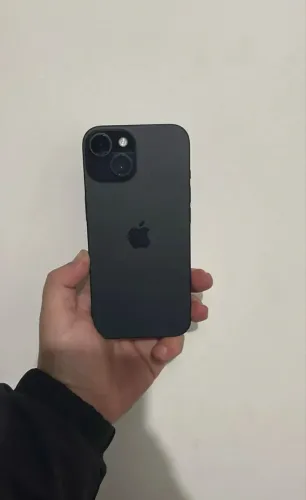 iPhone 15 - 256GB