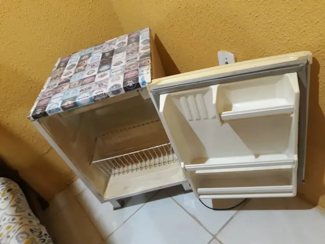 Frigobar ótimo estado